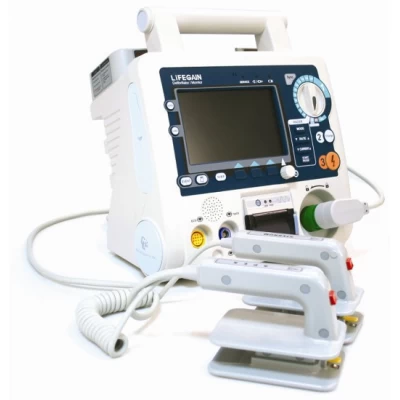 Defibrilator